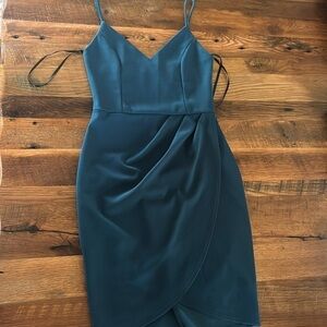 Lulus size small women’s dress